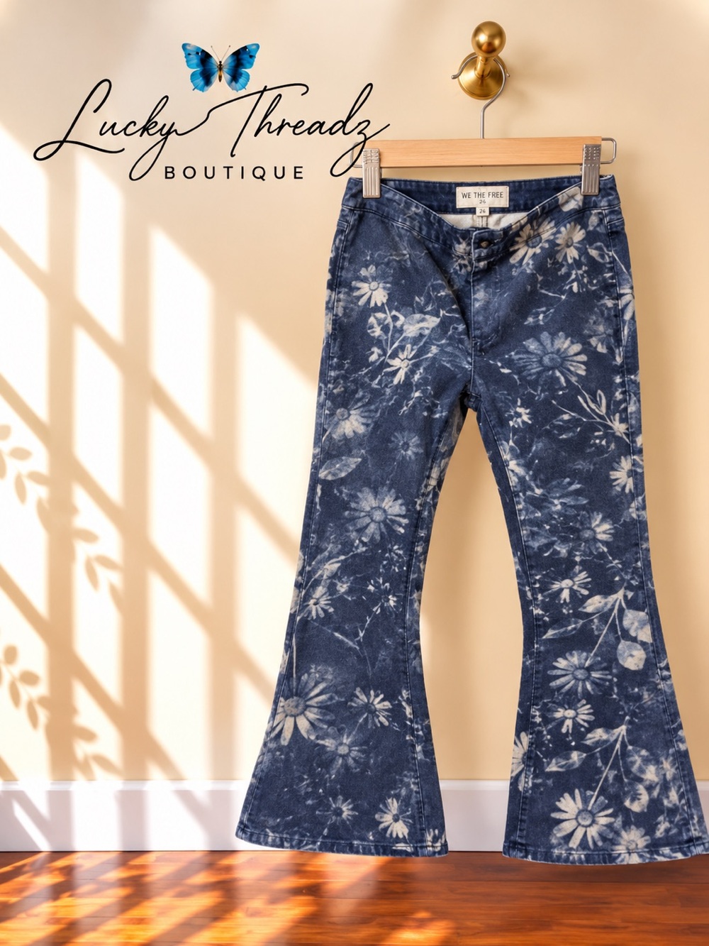 Free People Penny Floral Pull-On Flare Jeans 26 25” Inseam Boho Whimsigoth